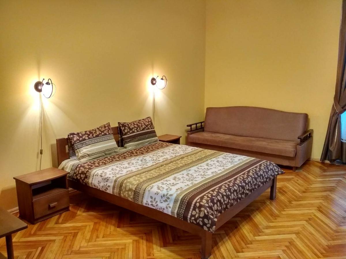 Apartment On Virmens'Ka Street إلفيف المظهر الخارجي الصورة