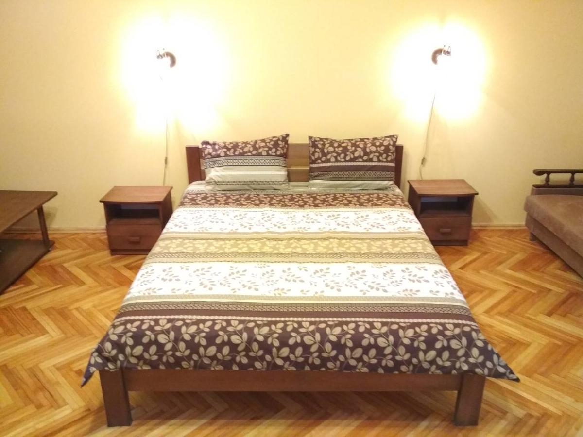 Apartment On Virmens'Ka Street إلفيف المظهر الخارجي الصورة